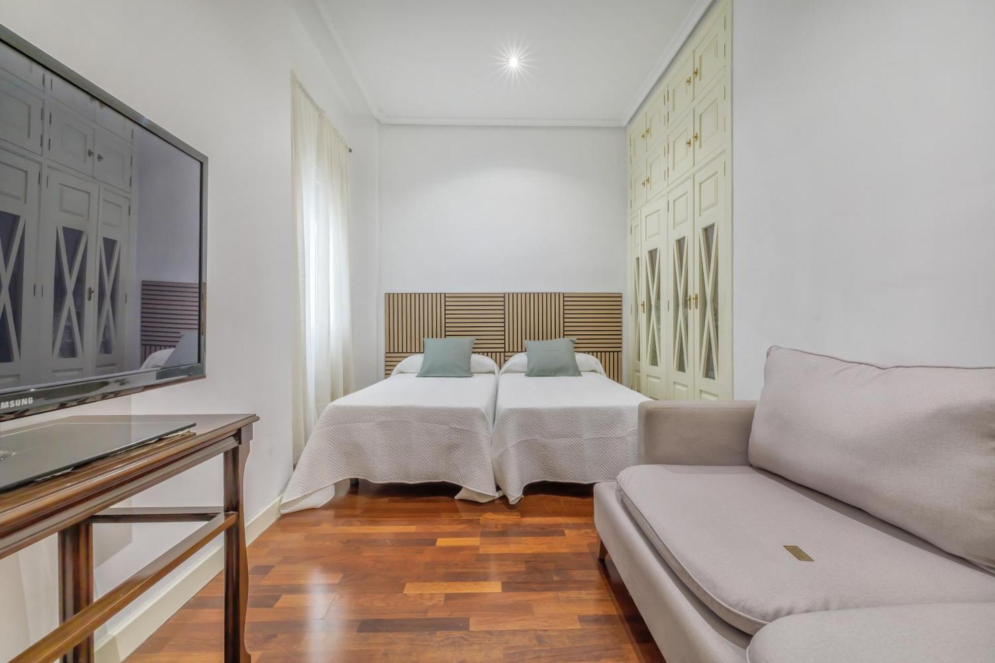 Apto Gran Capitan Center Ii - Parking Incluido Apartment Cordoba